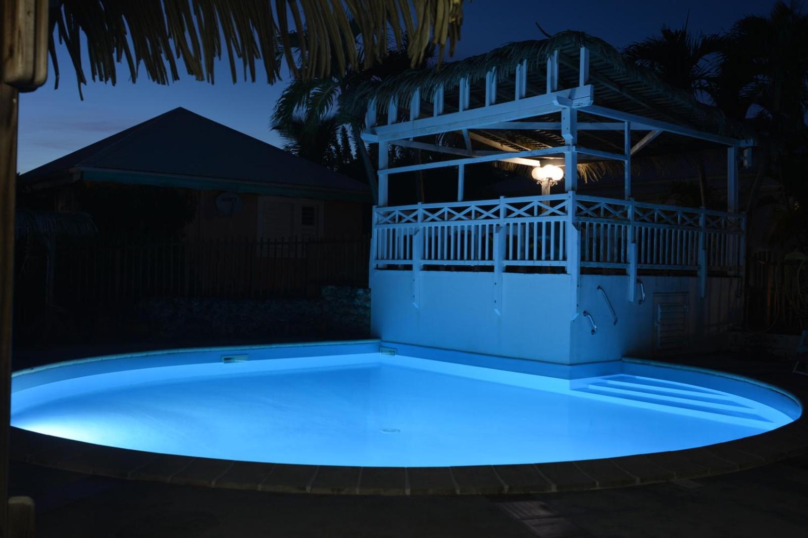 Bungalow La Papaye Bleue Residence Acces Piscine & Plage Saint-Francois  Esterno foto
